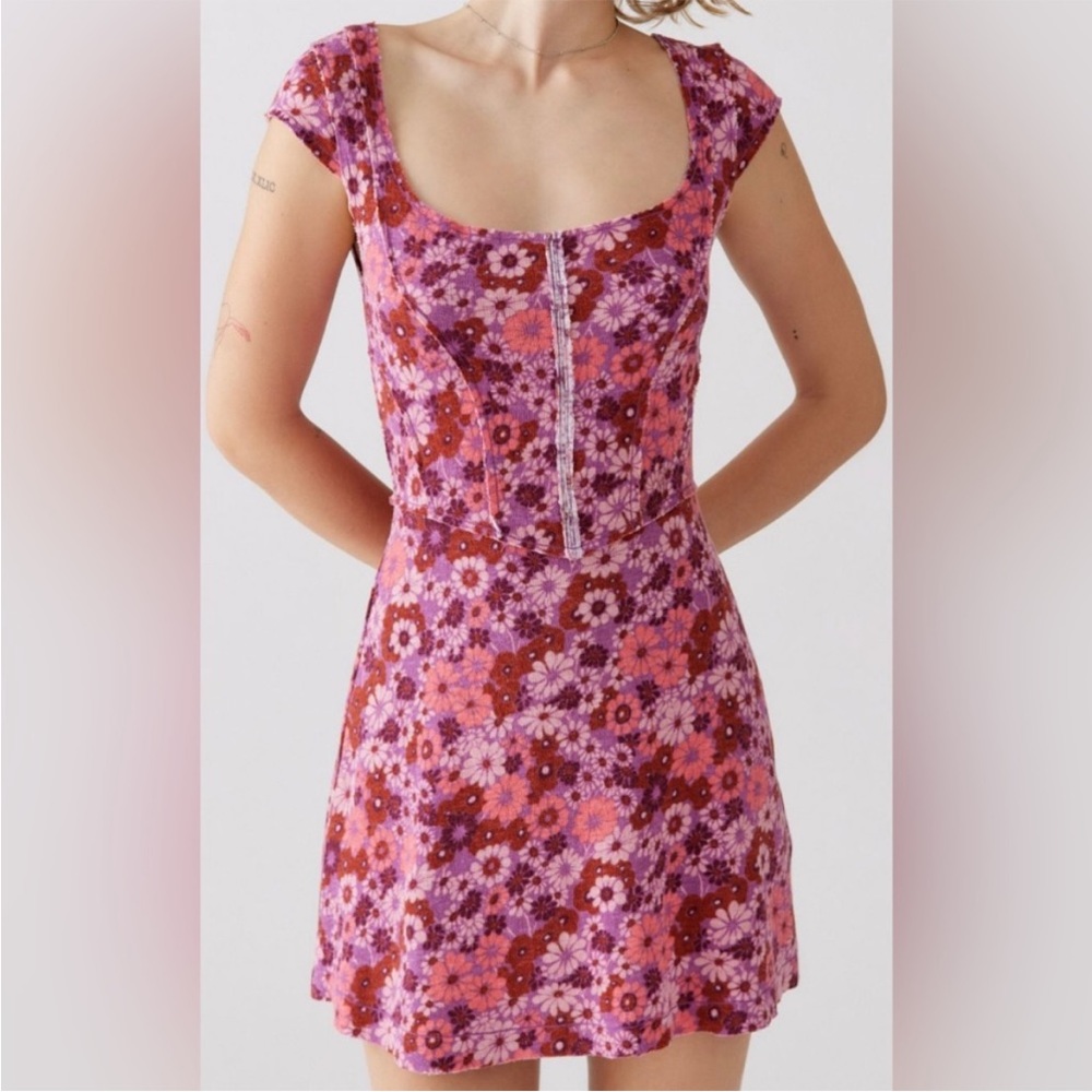 Urban Outfitters Juliette Seamed Floral Mini Dress NWOT